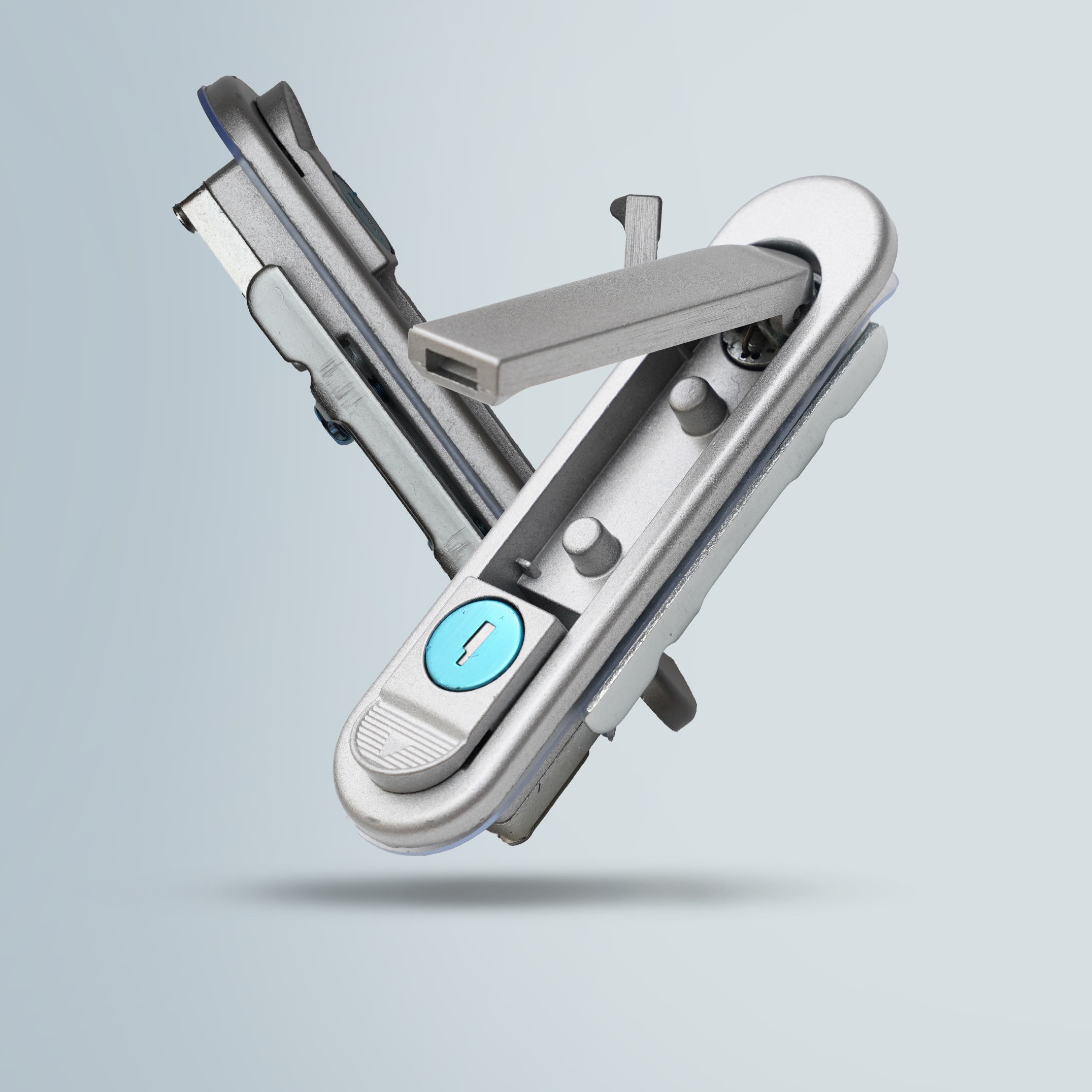 قفل و یراق آلات تابلو برق